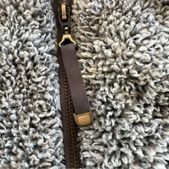 Soft Surroundings Fleece luxe Sherpa Ultra Plush 1/4 Zip Size Small Frosted Gray - Picture 6 of 10